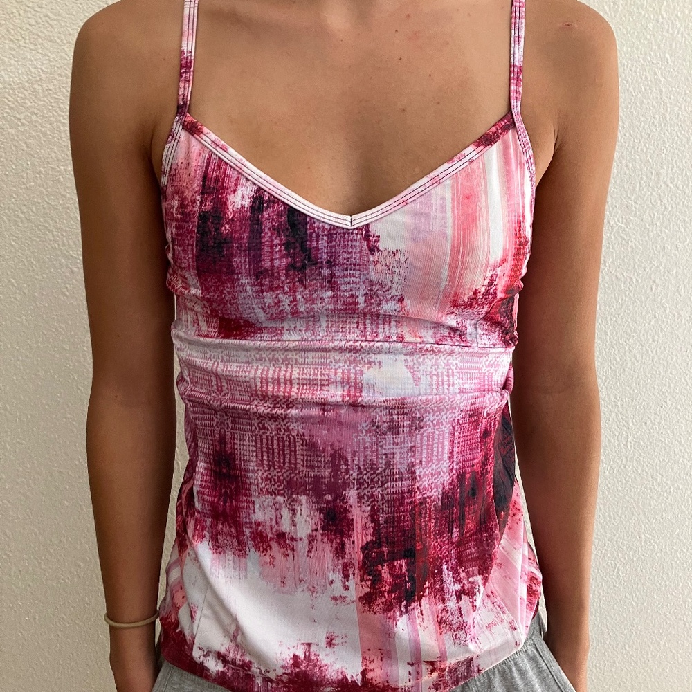 alo pink & white workout tank